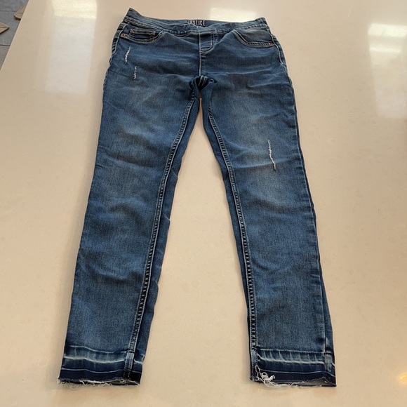 Justice mid rise jeans - Picture 8 of 8